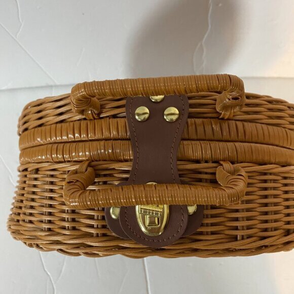 Woven Wicker Picnic Basket Carrying Case Handbag - Picture 4 of 7